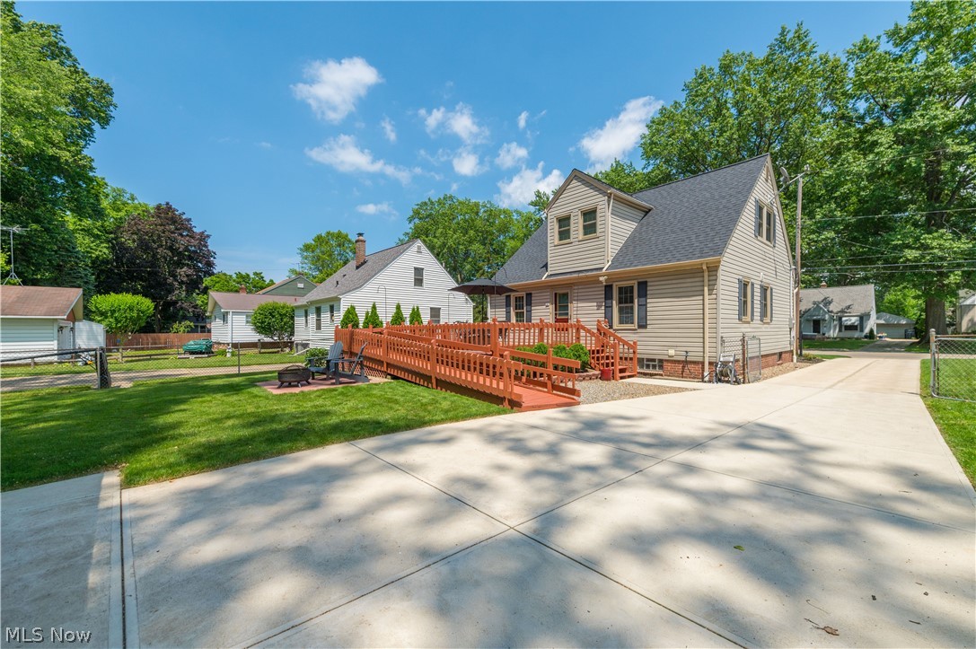 3220 W 231st Street North Olmsted OH 44070
