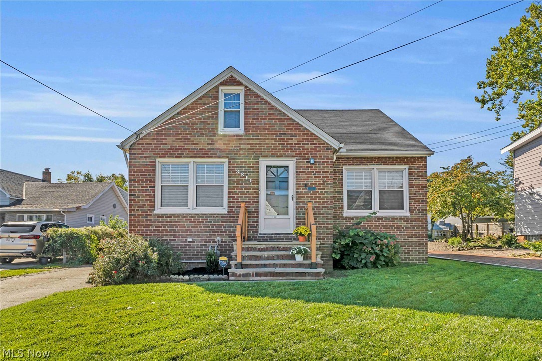 3811 Theota Avenue Parma OH 44134