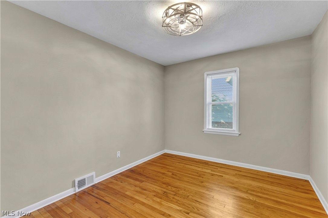 3811 Theota Avenue Parma OH 44134