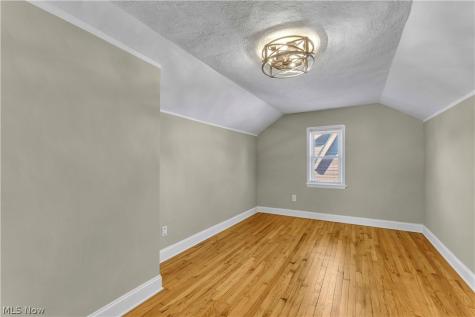 3811 Theota Avenue Parma OH 44134