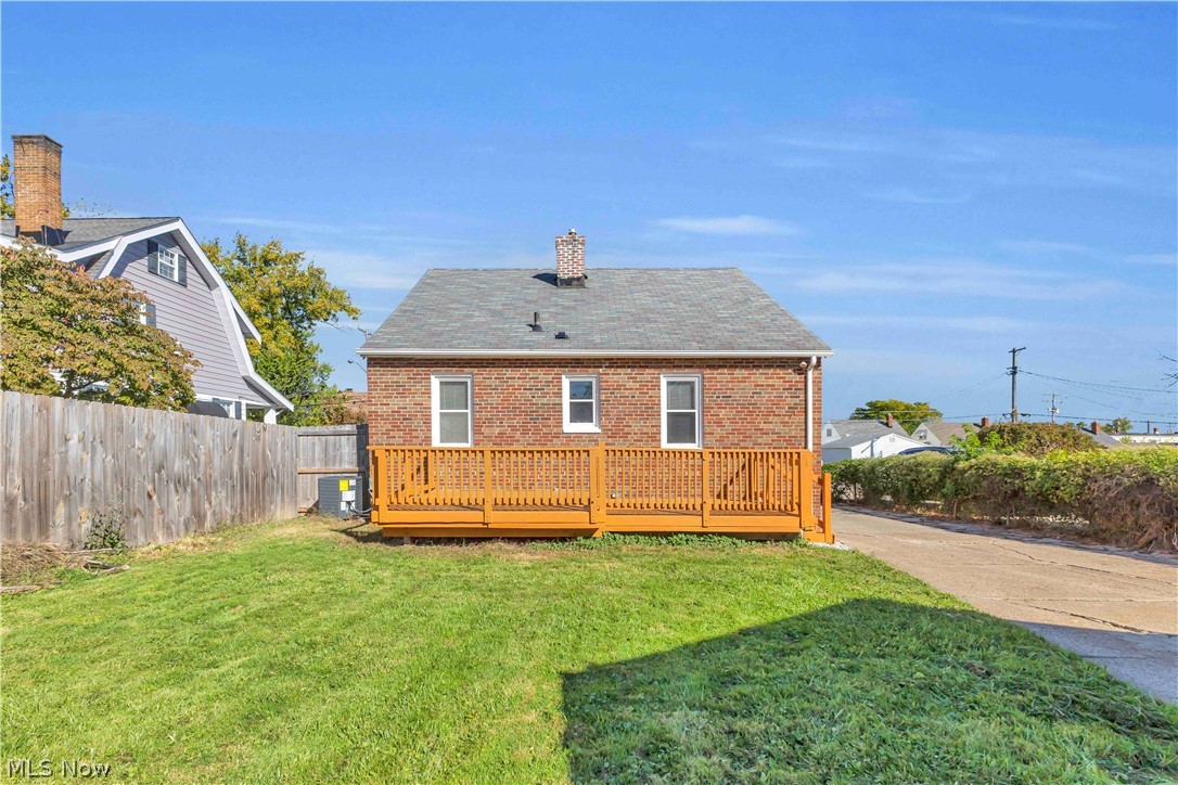 3811 Theota Avenue Parma OH 44134