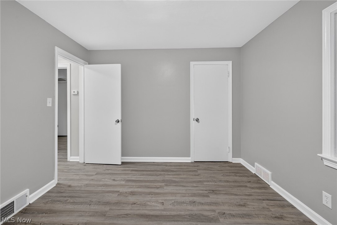 132 S Main Street Austintown OH 44515