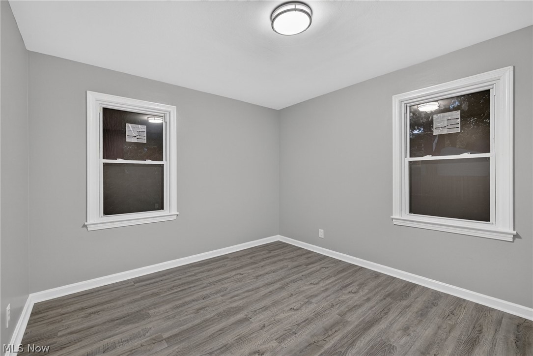 132 S Main Street Austintown OH 44515