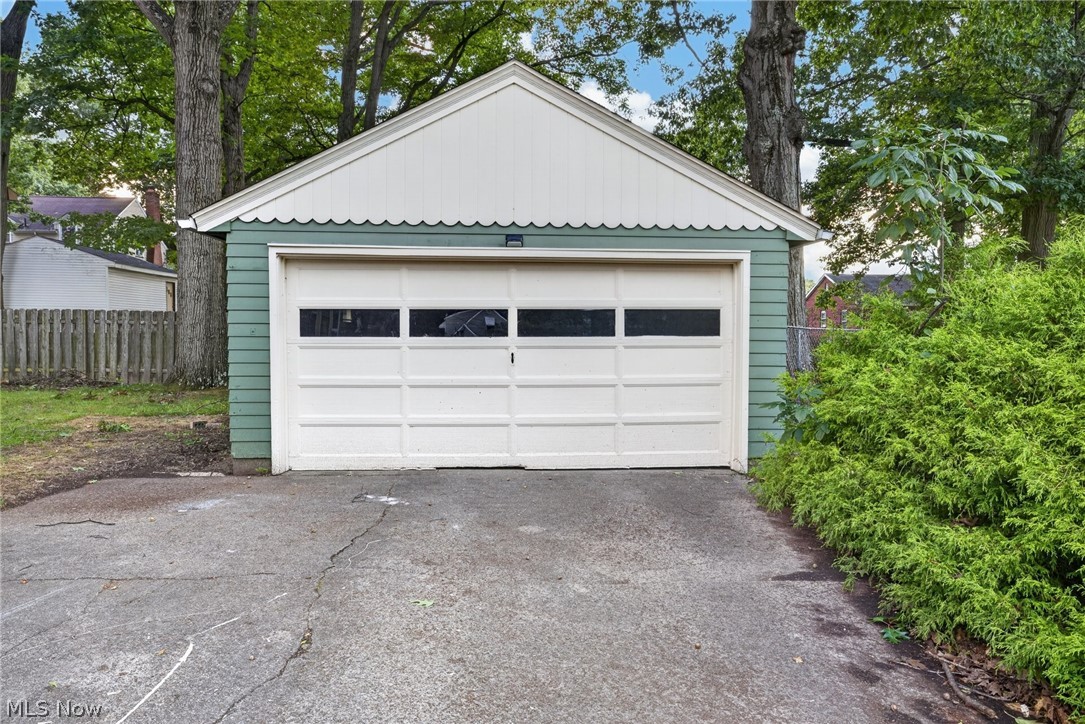 132 S Main Street Austintown OH 44515