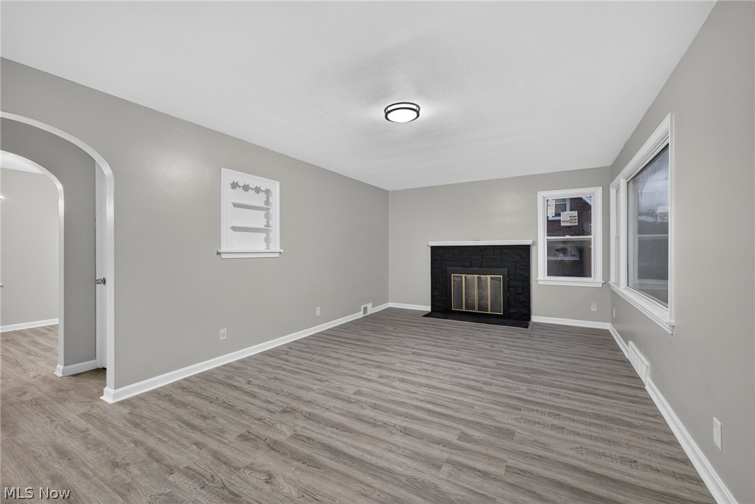 132 S Main Street Austintown OH 44515
