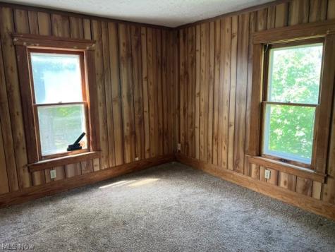 335 Oxford Avenue Elyria OH 44035