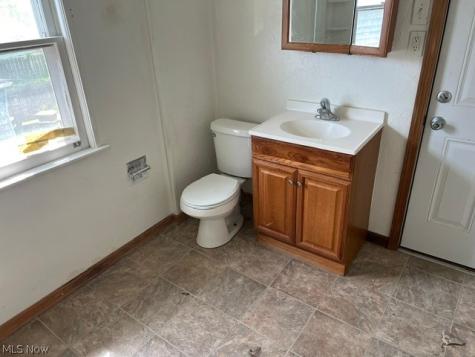 335 Oxford Avenue Elyria OH 44035