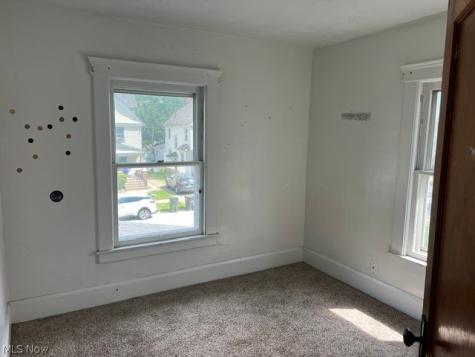 335 Oxford Avenue Elyria OH 44035