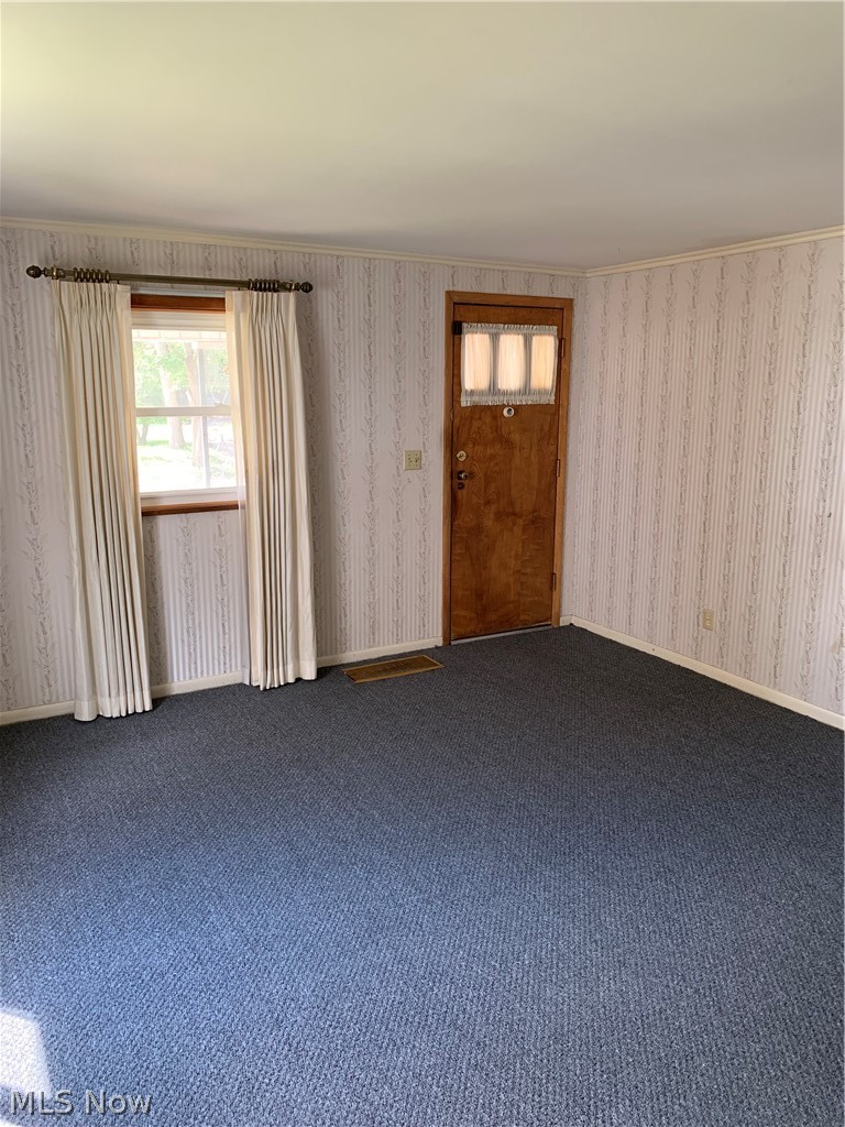 743 Ray Avenue NW New Philadelphia OH 44663