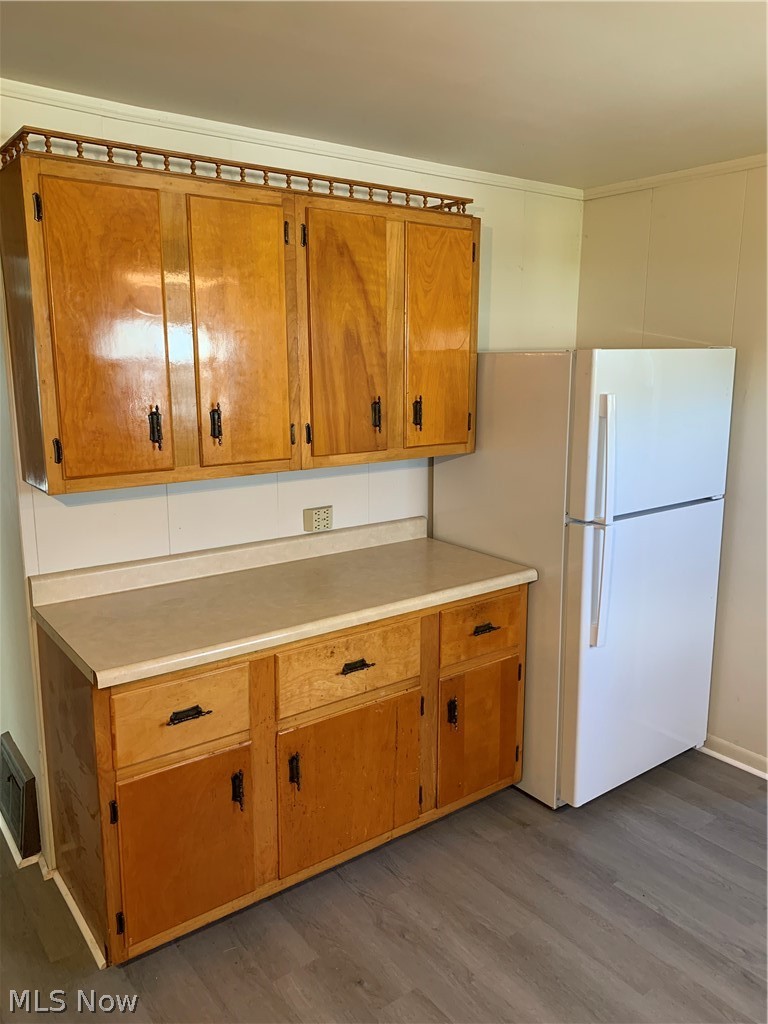 743 Ray Avenue NW New Philadelphia OH 44663