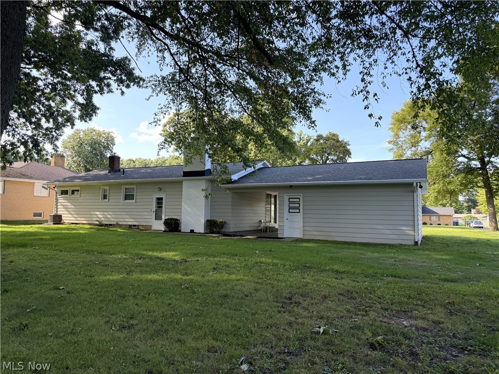 447 Catherine Street Liberty OH 44505