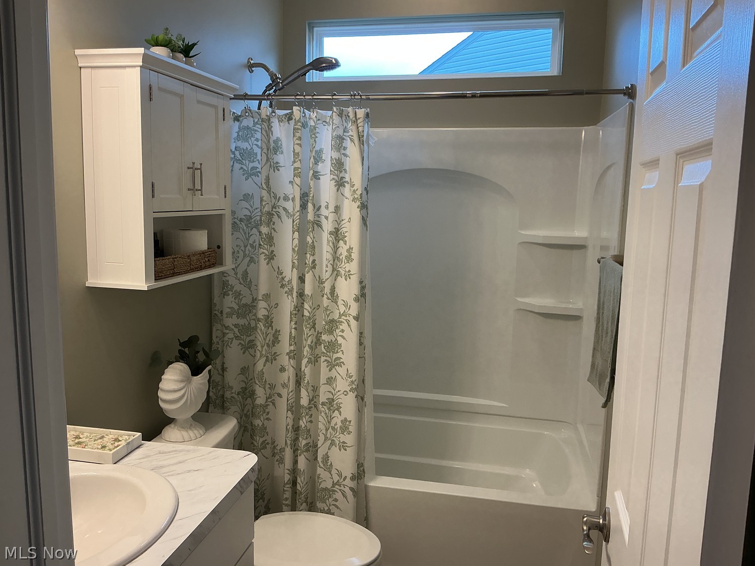 3577 Coopers Trail Lorain OH 44053