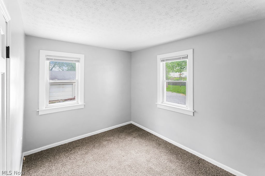 94 Southeast Avenue Tallmadge OH 44278