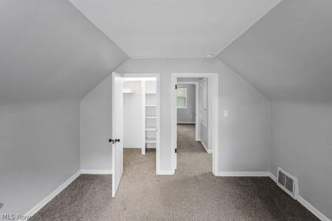 94 Southeast Avenue Tallmadge OH 44278