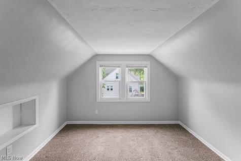 94 Southeast Avenue Tallmadge OH 44278