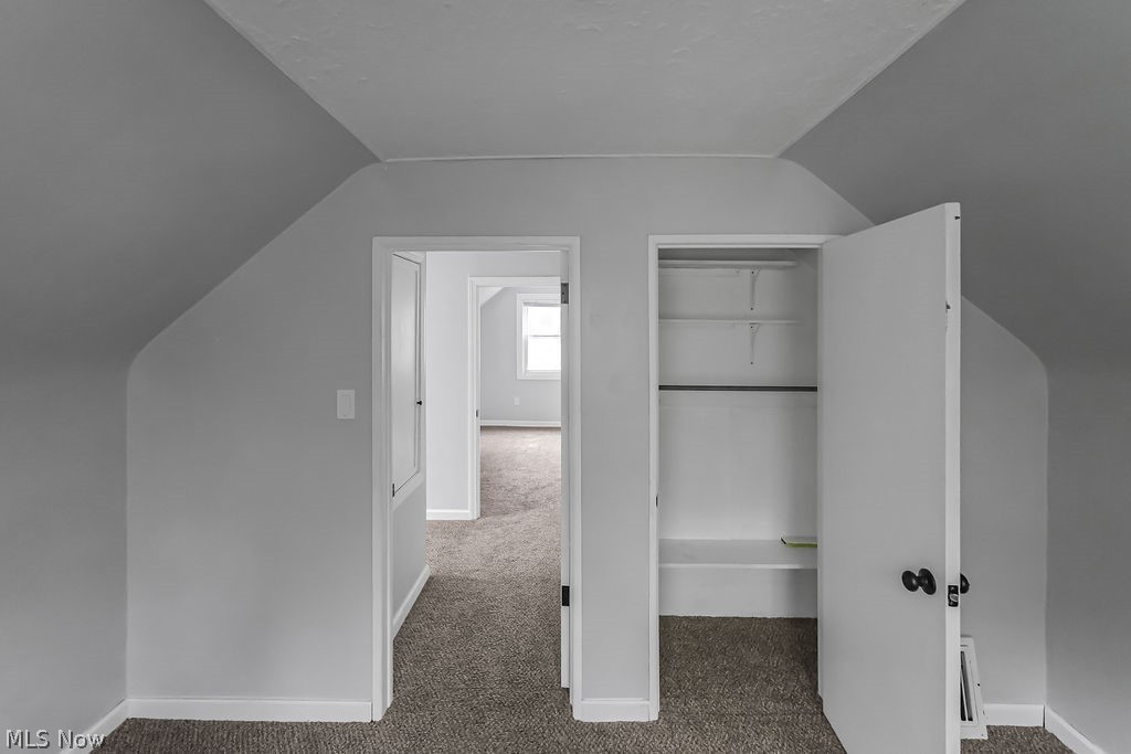 94 Southeast Avenue Tallmadge OH 44278