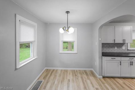 94 Southeast Avenue Tallmadge OH 44278
