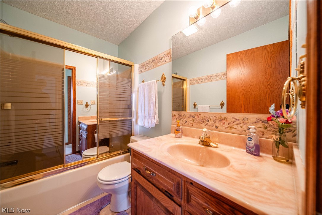 8436 State Route 754 Shreve OH 44676