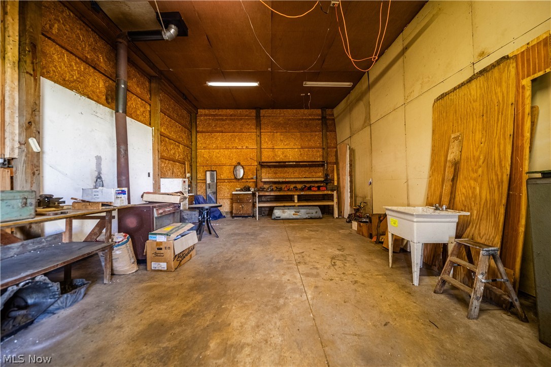 8436 State Route 754 Shreve OH 44676
