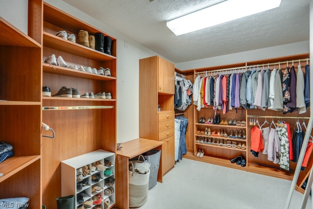 325 Fieldcrest Drive Fairlawn OH 44333