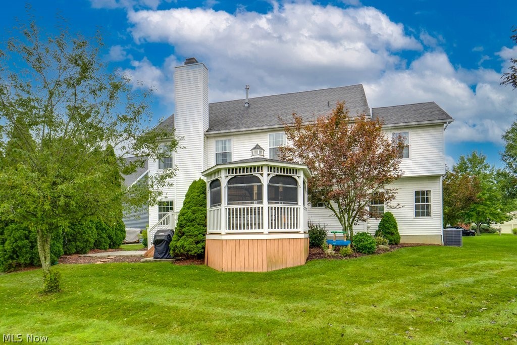 325 Fieldcrest Drive Fairlawn OH 44333
