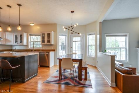 325 Fieldcrest Drive Fairlawn OH 44333