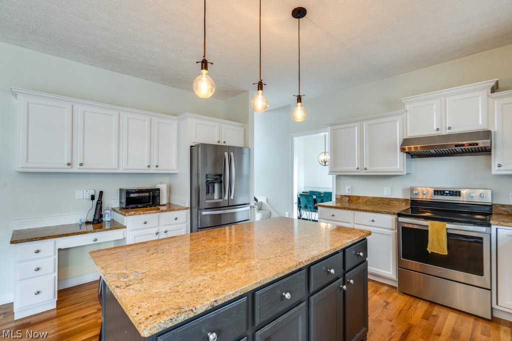 325 Fieldcrest Drive Fairlawn OH 44333