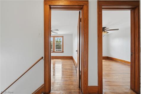 1009 Pardee Avenue Akron OH 44306