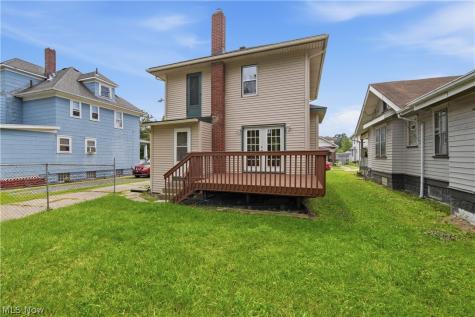 1009 Pardee Avenue Akron OH 44306