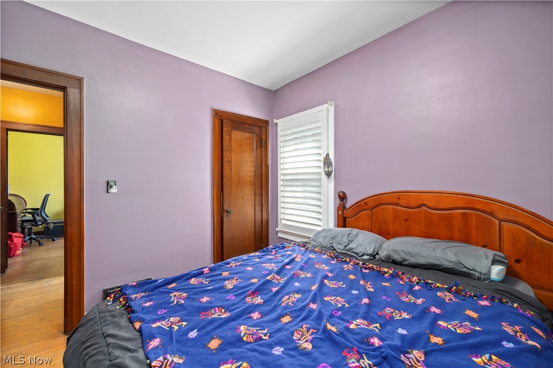 214 Erie Street Elyria OH 44035