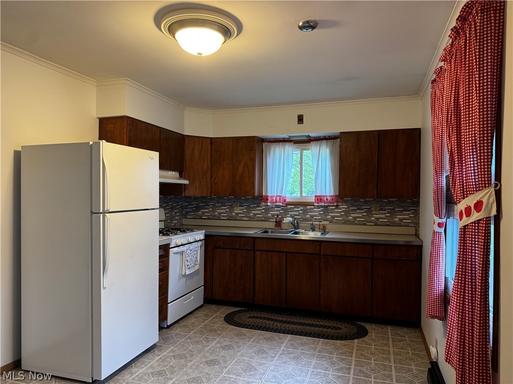 179 E Grover Street Killbuck OH 44637