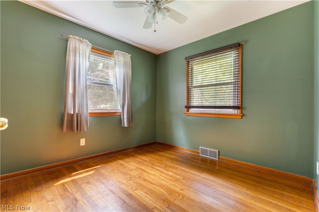 13526 Glenvale Avenue NW Uniontown OH 44685