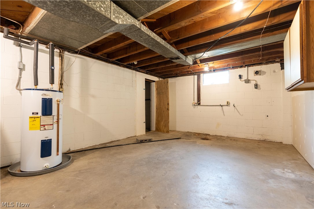 13526 Glenvale Avenue NW Uniontown OH 44685