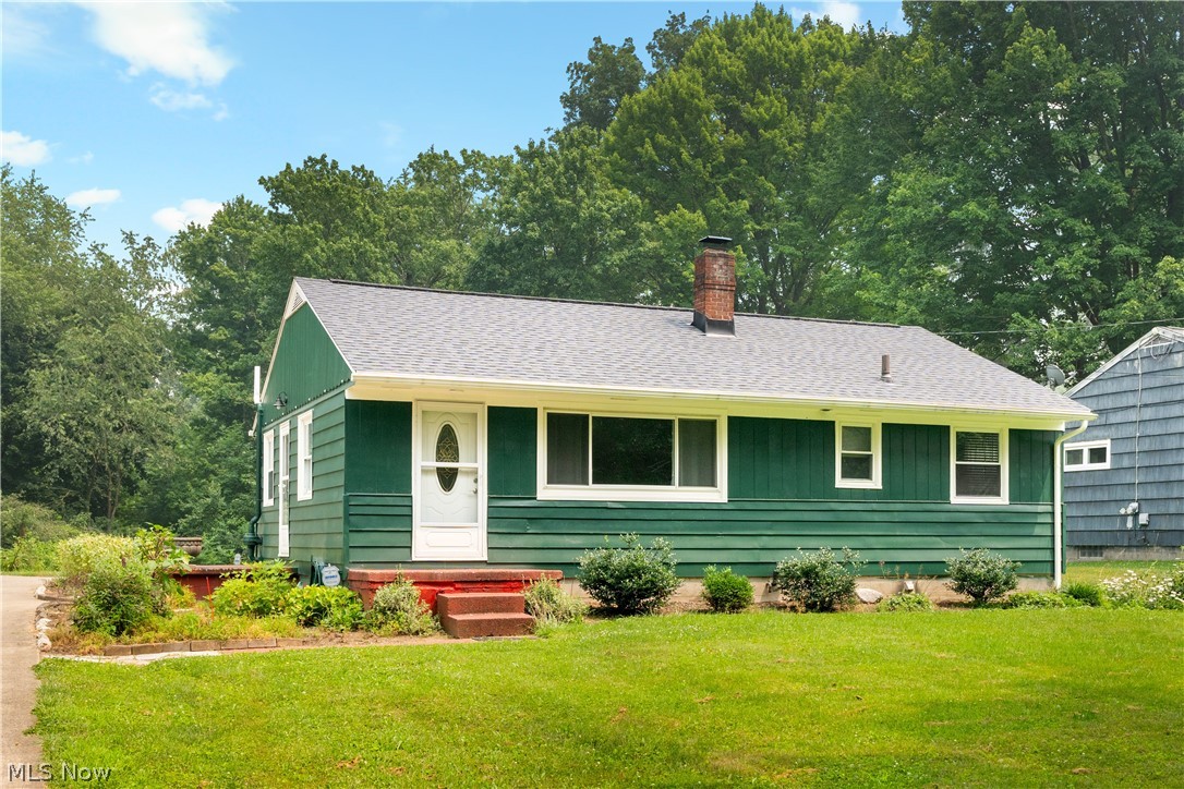 13526 Glenvale Avenue NW Uniontown OH 44685