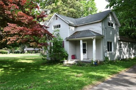 9042 Lake Shore Boulevard Mentor OH 44060