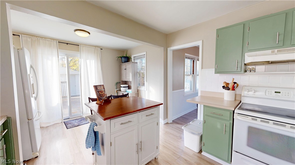 5162 Oakmont Drive Lyndhurst OH 44124