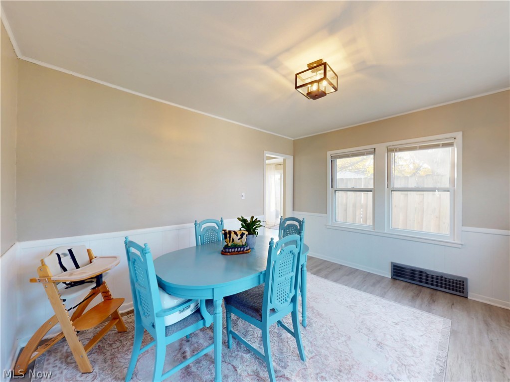 5162 Oakmont Drive Lyndhurst OH 44124