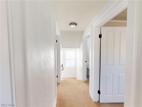 5162 Oakmont Drive Lyndhurst OH 44124