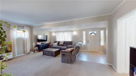 5162 Oakmont Drive Lyndhurst OH 44124