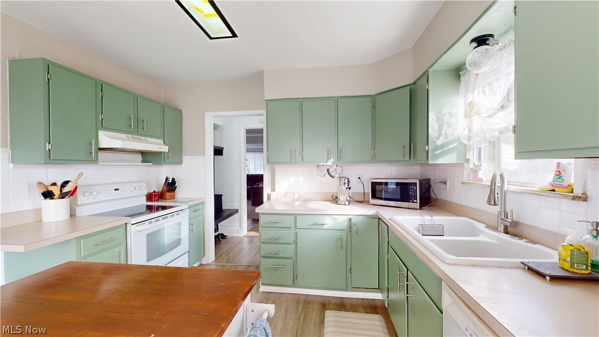 5162 Oakmont Drive Lyndhurst OH 44124
