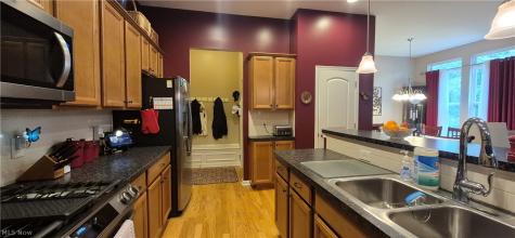 17497 Woodshire Drive Strongsville OH 44149