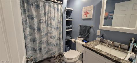 17497 Woodshire Drive Strongsville OH 44149
