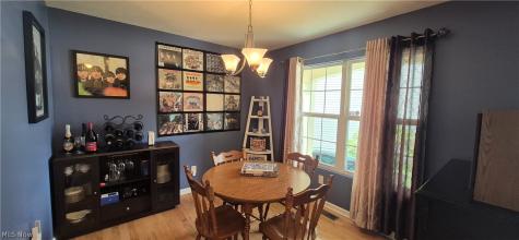 17497 Woodshire Drive Strongsville OH 44149