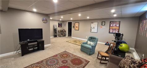 17497 Woodshire Drive Strongsville OH 44149