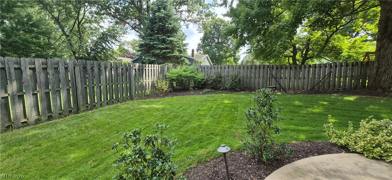 17497 Woodshire Drive Strongsville OH 44149
