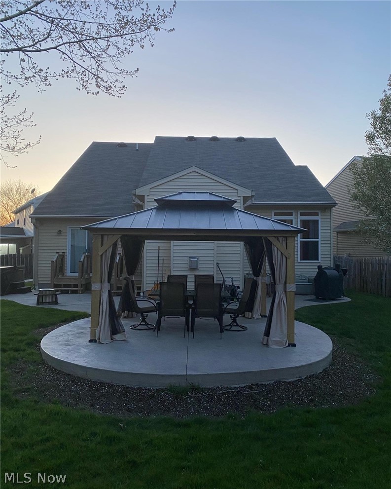 17497 Woodshire Drive Strongsville OH 44149