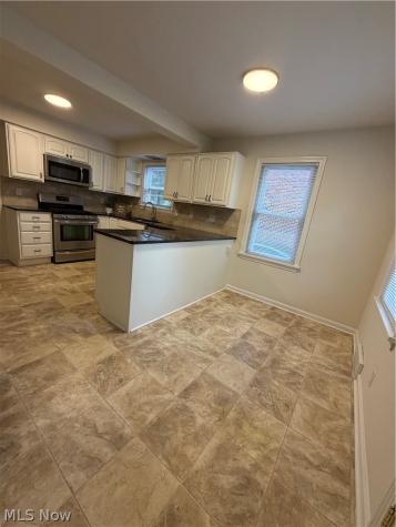 260 E 214th Street Euclid OH 44123