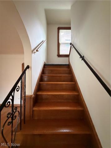 260 E 214th Street Euclid OH 44123