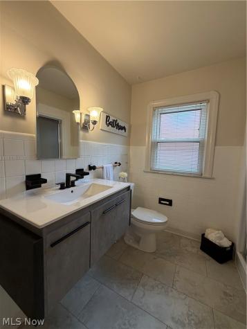 260 E 214th Street Euclid OH 44123