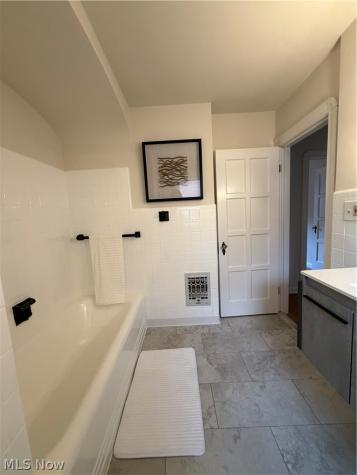 260 E 214th Street Euclid OH 44123
